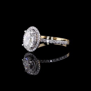 Anillo de compromiso de diamante cultivado en laboratorio Premium corte ovalado IGI certificado VVS2 E Color proveedor de joyería al por mayor de alta calidad - Product Image 5