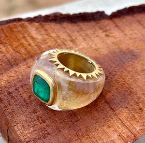 Natural <b>Crystal</b> Quartz Gemstone 925 Sterling Silver <b>Ring</b> With Emerald <b>Crystal</b> Gemstone In The Centre Hand Carved <b>Ring</b> - Product Image 2