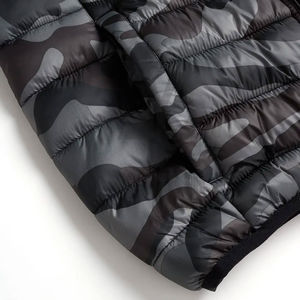 เสื้อแจ็คเก็ตพัฟเฟอร์ผู้ชายรุ่นใหม่ คุณภาพสูง สไตล์ลำลอง มีซิป มีฮู้ด ไซส์ใหญ่ กันน้ำ เป็นมิตรกับสิ่งแวดล้อม กันลม ระบายอากาศได้ดี - Product Image 4