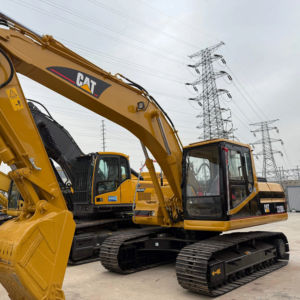 Pelle sur chenilles Caterpillar 320BL hydraulique 20t Excavatrice CAT 320BL d'occasion en bon état à vendre à bas prix - Product Image 1