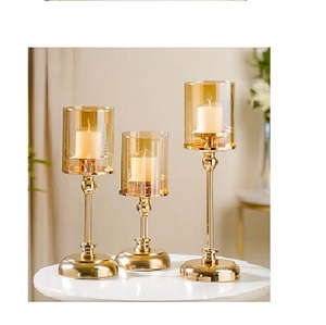 Bougeoir élégant en aluminium fini antique Décoration de la maison de qualité supérieure pour Pâques Noël Salon Table à manger - Product Image 1