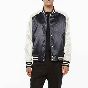 Chaqueta de béisbol de satén personalizada más vendida de 2025, chaqueta universitaria de Color sólido de tela de alta calidad para hombres y mujeres, invierno de moda - Product Image 2