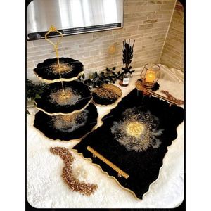 Plateau de service attrayant en résine au design artisanal de qualité supérieure pour les restaurants plats et les hôtels. - Product Image 1