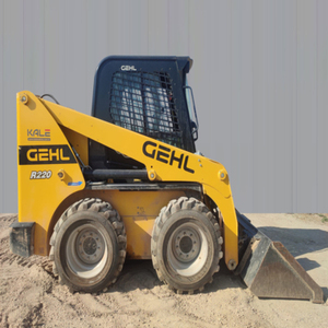 Minicargadora GEHL R220, Cargadora Compacta de Ruedas, Cargadora Frontal para Construcción Agrícola, en Venta - Product Image 6