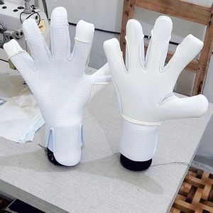 Gants de gardien de but en latex pour tous les temps avec dragonne réglable Paume en latex à haute adhérence pour un contrôle supérieur du ballon Gants - Product Image 1