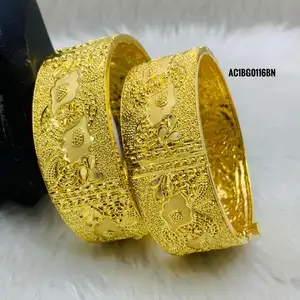 Perhiasan Wanita Desain Gelang Lapis Emas Satu Gram