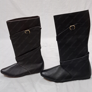 Tiger Touch Black Jorvik Viking Zapatos medievales con hebilla de latón PK Origin - Product Image 4