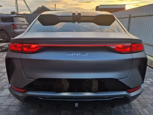 Cargador de Batería de Litio para Auto 2024 B/Y/D Song L EV con Carga Rápida NEDC - Product Image 5