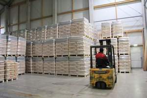 Granulés de bois de pin et de hêtre européens de qualité supérieure, certifiés DIN PLUS / ENplus-A1, granulés de bois de sapin et de chêne pour une distribution mondiale. - Product Image 4