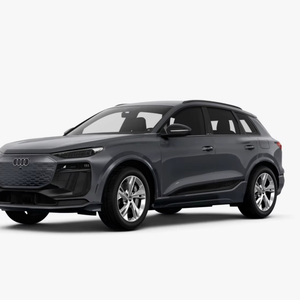 Audi Q6 E-tron Premium Plus 2025 légèrement utilisée, en excellent état - Product Image 1