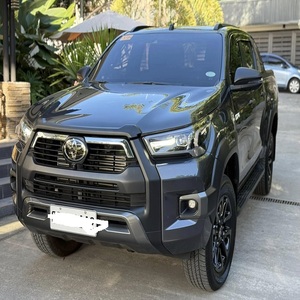 Toyota Hilux 4WD Pick-Up Cabine simple et double d'occasion En excellent état 100 pour cent sans accident de travail En stock - Product Image 6