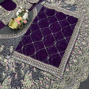 最畅销的高品质印度设计师重型刺绣乔其纱婚礼派对礼服现成的Lehenga Choli DupattaSuit - Product Image 1