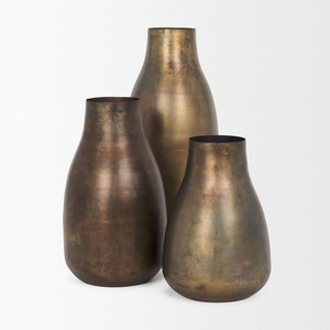 El mejor florero de metal de hierro de inspiración vintage con tallas únicas artesanales e interiores elegantes de acabado Premium - Product Image 3
