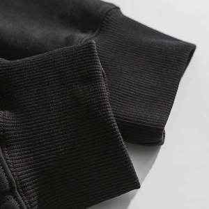 Sweat à capuche pour homme avec impression personnalisée, contraste de couleurs, polaire d'hiver, pull-over tendance 2026, streetwear, fabriqué au Pakistan - Product Image 6