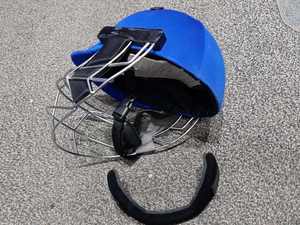 Casque de frappeur de cricket sur mesure à double coque |   Grill en titane pour hommes et jeunes | - Product Image 4