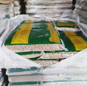 Pellets de madera de primera calidad a la venta Calentar Pellets de madera a granel Pellets de biomasa Combustible Pure Pine 124400 6-10mm Sistema de calefacción 1-4cm Stick. - Product Image 1