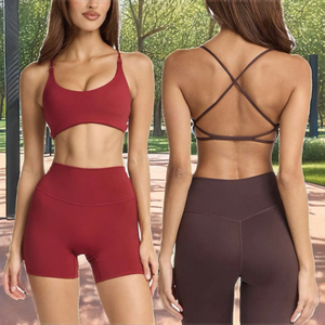 Ensemble de sport de yoga sexy 3 pièces, logo personnalisé, devant uni, taille haute élastique, séchage rapide, respirant - Product Image 3