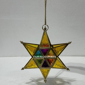 Colgante de cristal navideño hecho con acabados texturizados y tonos tierra, ideal para hogares acogedores y reuniones cálidas de vacaciones en el campo - Product Image 3