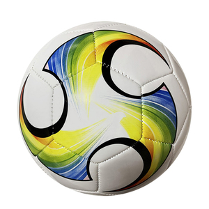 Ballon de football personnalisable étanche de haute qualité pour l'intérieur/extérieur pratique et utilisation de match - Product Image 2