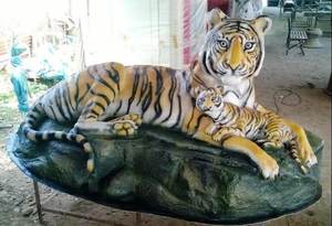 รูปปั้นเสือไฟเบอร์กลาสกันน้ำขนาดเท่าชีวิตจริงรูปปั้นเสือโพลีเรซิ่นสำหรับจัดแสดงกลางแจ้ง - Product Image 2