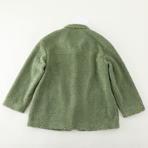 บริการ OEM เสื้อโค้ทขนสัตว์คุณภาพสูง มีทุกขนาดและทุกสี MOQ ต่ำ ราคาสมเหตุสมผล สวมใส่ง่าย ดูหรูหรา - Product Image 3