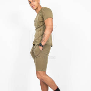 Venta al por mayor personalizado de los hombres de verano de dos piezas de algodón de manga corta Camiseta y conjuntos de pantalones cortos conjunto para los hombres OEM ODM logotipo personalizado de dos piezas traje - Product Image 4