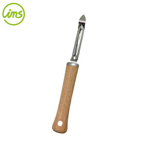 Pengupas sayuran Putar baja tahan karat Premium dengan pegangan kayu - Product Image 2