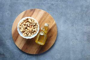 Fabricant d'huile d'aromathérapie certifiée ISO Huile de support de cajou de qualité thérapeutique Diffuseur d'arôme pur et naturel 100% non dilué - Product Image 2
