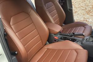 Volkswagen Golf Alltrack S E L 2018 Usado, 1 Dueño, Turbo de 4 Cilindros, Tracción en las Cuatro Ruedas, Interior Marrón Marrakesh, Sin Modificar - Product Image 5