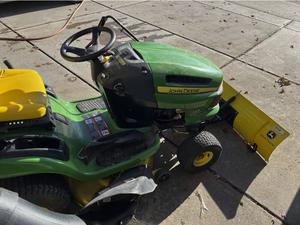 Cortadora de césped H&S Factory Price X155R con recogedor de césped, tractor cortacésped John Deere X155R para jardín. - Product Image 2