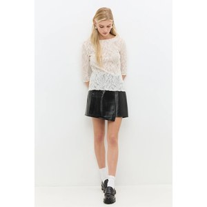 T-shirt pour femmes - Product Image 2