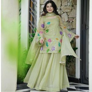 Vêtements féminins de haute qualité Sharara Salwar Kameez avec Dupatta assorti pour le mariage et la fête disponibles au meilleur prix - Product Image 1