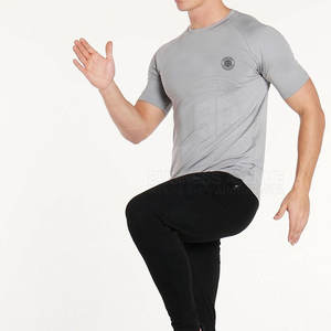 Camiseta Deportiva Transpirable y Cómoda con Ajuste Activo, Material Ligero y Movimiento Suave - Product Image 4