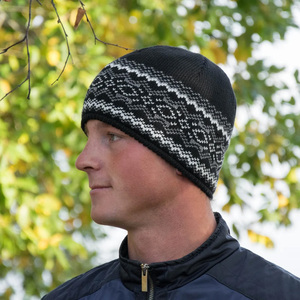 Gorro Jacquard con letras Premium, gorro de punto de invierno personalizado, gorro suave y cálido con bordado personalizado para ropa de moda - Product Image 4