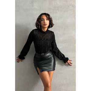 Blusa de Poliéster Brillante para Mujer TOPSHOW, Top Negro Sólido de Manga Larga para Venta al por Mayor - Tallas S, M, L, XL - Product Image 4
