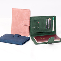 Porta Pasaportes Magnético Personalizado con Logotipo, Organizador de Documentos y Boletos de Viaje, Color Rosa Multicolor