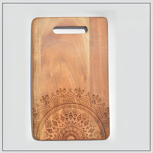 Ustensiles de cuisine Planche à découper en bois massif personnalisée Design luxueux Planche à découper en bois d'acacia faite à la main au meilleur prix. - Product Image 5