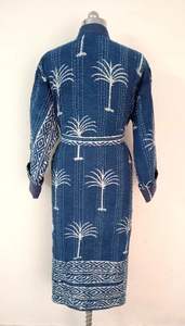 แจ็กเก็ต Kantha อินเดียวินเทจเสื้อคลุมผ้าฝ้ายบุนวมยาวลายดอกไม้ระบายอากาศได้ดีชุดกระโปรงฤดูหนาวเข็มขัดปิด - Product Image 4