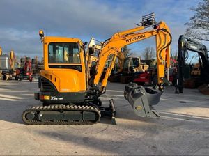 Encuentra un icono similar: Miniexcavadora con motor EPA de 800 kg al mejor precio al por mayor. - Product Image 2