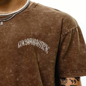 T-shirt lavé à l'acide de style Streetwear pour hommes de haute qualité 300 GSM avec conception sérigraphiée personnalisée - Product Image 3