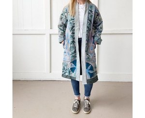 Vintage Suzani Embroidered <b>Kantha</b> Cotton Quilt <b>Jacket</b> with Long Pockets One Size Fits All - Product Image 2