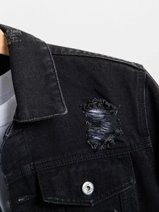 Chaqueta Vaquera de Mezclilla Personalizada de Moda de Invierno para Hombre y Mujer, Logotipo Personalizado, Diseño Elegante, Ropa Urbana con Capucha Acolchada - Product Image 3