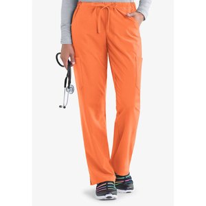 Médico desechable Scrubs Clínica quirúrgica Hospital Uniforme Scrubs Trajes Hospital Venta al por mayor Mujeres Médico Scrubs - Product Image 6