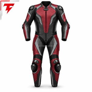 Combinaison de moto offrant des matériaux respirants, une mobilité flexible et une protection fiable pour les motards lors de la conduite sur route et sur circuit. - Product Image 1