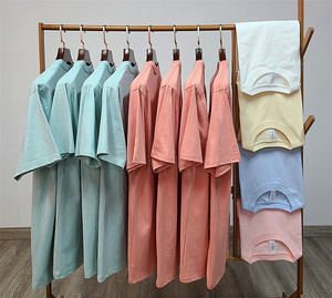 230gsm ผ้าฝ้ายหนาสี100% สำหรับผู้ชายและผู้หญิงใช้ได้ทั้งชายและหญิงเสื้อยืดลำลองว่างเปล่า230 GSM ออกแบบได้ตามต้องการ - Product Image 4