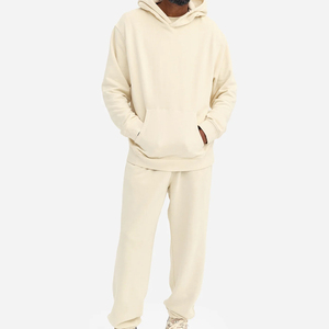 Ensembles de survêtements pour hommes en molleton biologique Survêtement personnalisé pour hommes Ensemble de sweat à capuche et pantalon de survêtement en coton biologique pour hommes - Product Image 1
