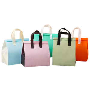 Sac fourre-tout isotherme non tissé écologique à logo personnalisé Sacs alimentaires réutilisables à poignée isolée à la mode pour gâteau au lait recyclables - Product Image 1