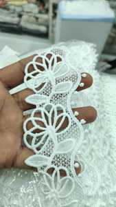 ผ้าลูกไม้ปักลายดอกไม้สีขาวสำหรับชุดแต่งงานแต่งตามสั่งตัดเย็บด้วยผ้าฝ้าย100% - Product Image 5