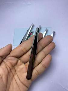 KAAMIR INSTRUMENTS Pince à épiler de luxe personnalisable en acier inoxydable, haute précision, pointue, légère, réutilisable et écologique - Product Image 6