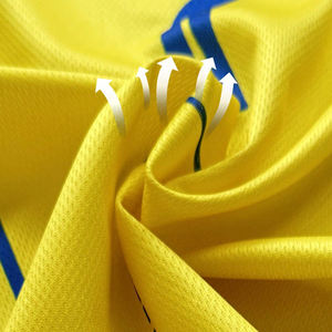 Conjunto de Camiseta y Pantalones Cortos de Fútbol Personalizados para Hombre, Venta Caliente 2025, Uniforme de Fútbol Transpirable de Secado Rápido, 100% Poliéster, Impresión Digital - Product Image 5